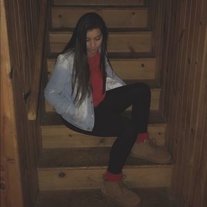 Meet your Posher, Gia